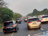 Saat Lebaran Tol Cikampek Malah Macet Parah, Mengular 10 Km
