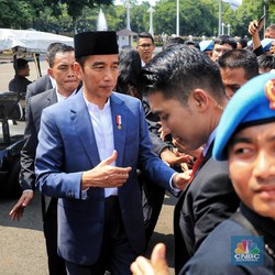 Jokowi 4 Tahun Tak Open House, di Akhir Jabatan Lebaran di Istana