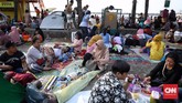 Khusus menyambut libur Lebaran, PT Pembangunan Jaya Ancol menawarkan beberapa pertunjukkan musik orkestra. Pertunjukan ini guna memeriahkan suasana di sepanjang pantai timur Ancol. (CNN Indonesia/Hesti Rika)