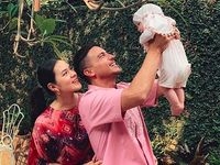 Zalina Dipeluk Hamish Daud Nih, Kalian Mau Juga? Zalina Dipeluk Hamish Daud Nih, Kalian Mau Juga?