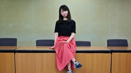Menaker Jepang Angkat Suara Soal Petisi Sepatu Hak Tinggi