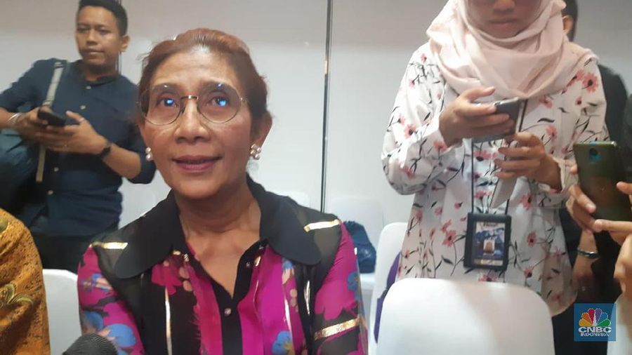 Pemerintah Indonesia akan menenggelamkan setidaknya 30 kapal asing yang bermasalah setelah libur lebaran.