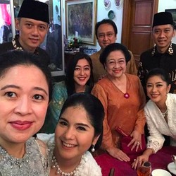 Akrabnya Lebaran di Rumah Megawati, Ada Wefie Jokowi & AHY