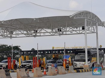 Mohon Maaf! Tol Trans Jawa 'Tak Berdaya' Diterjang Arus Balik