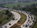 Sistem Satu Arah Tol Cikampek Menuju Jakarta Diperpanjang