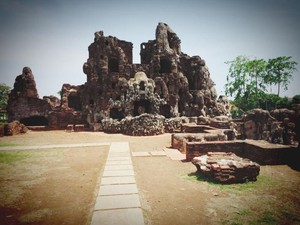 5 Tempat Wisata di Cirebon yang Cocok untuk Liburan Bareng Keluarga
