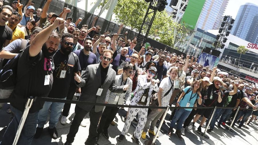 Dalam acara Xbox Electronic Entertainment Expo (E3) Microsoft mengungkap trailer Cyberpunk 2077 yang bakal hadirkan karakter Keanu Reeves.