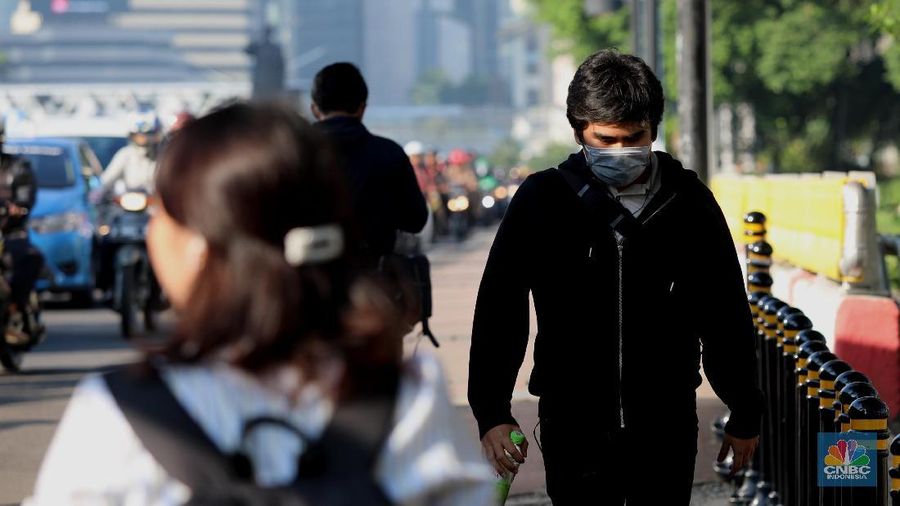 Usai libur lebaran 2019, sejumlah ruas protokol Jakarta kembali sibuk oleh para pekerja.