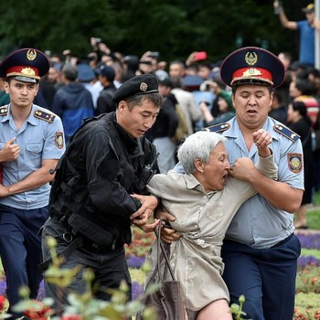 Protes Hasil Pilpres Kazakhstan, 500 Orang Ditangkap Polisi