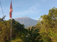 Sempat Erupsi, Gunung Agung & Sinabung Mulai Kembali Normal