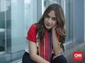 Cerita Pevita Pearce dari Perbatasan Indonesia