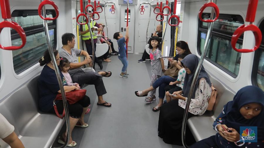 PT LRT Jakarta selaku operator akan memberlakukan tarif Rp 5.000 seiring berakhirnya masa uji publik.
