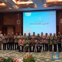 Ramai-ramai Bersalaman dengan Menteri Keuangan Sri Mulyani