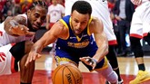 Meski tanpa Kevin Durant, Golden State sempat menciptakan selisih lebih dari dua digit hingga pertengahan kuarter ketiga. (REUTERS/Kyle Terada-USA TODAY Sports TPX IMAGES OF THE DAY)