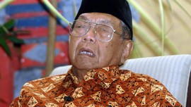 Dewan Gelar soal Status Pahlawan Gus Dur: Kuburan Masih Basah