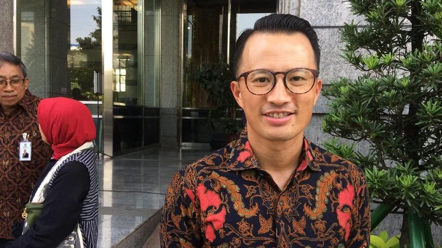 Indeks Harga Saham Gabungan (IHSG) berkali-kali mengalami trading halt.