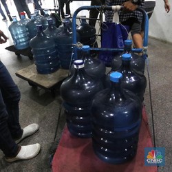 Air Galon Disebut Bikin Kelas Menengah Miskin, Begini Tanggapan BPS!