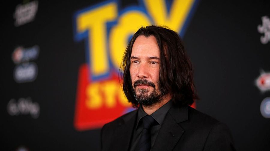 Para penggemar terlihat antusias dalam acara Premiere Toy Story 4 (11/05/2019) dengan menggunakan kostum sesuai karakter favorit mereka