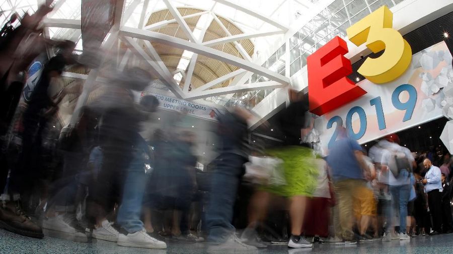 Acara pameran tahunan Electronic Entertainment Expo (E3) memperkenalkan berbagai permainan dan teknologi terbaru dalam industri game.