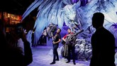 Selain Google, Microsoft juga mengungkap kemunculan generasi penerus Xbox dan Amazon yang memanfaatkan layanan AWS. Sementara Sony memilih rehat dengan tidak memunculkan generasi penerus PlayStation. (REUTERS/Mike Blake)