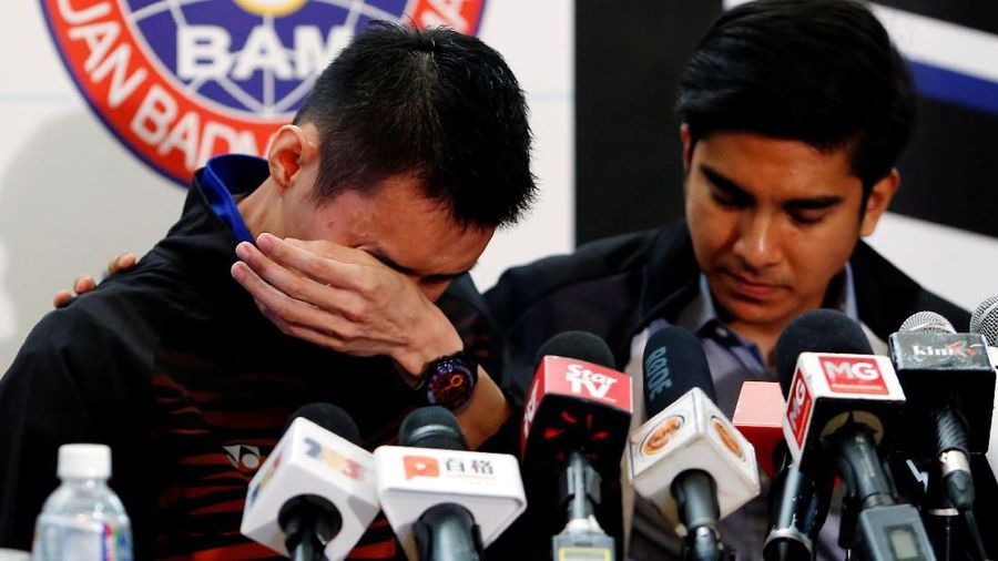 Pemain bulu tangkis senior asal Malaysia, Lee Chong Wei, memutuskan mundur, Kamis (13/6/2019), setelah 19 tahun berkarir sebagai atlet.