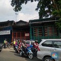 Alert! Anies Wajibkan Uji Emisi Mobil & Motor di Atas 3 Tahun