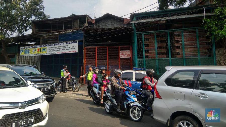 Operasi ini diharapkan dapat menekan angka kecelakaan lalu lintas dengan patuh pada aturan berlalu lintas.