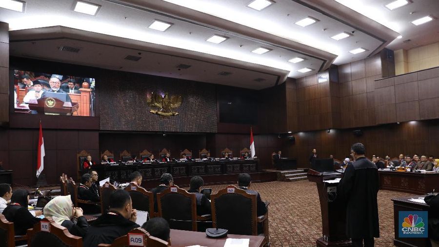 Sidang Sengketa Pemilihan Umum Presiden 2019 mulai digelar di Mahkamah Konstitusi (MK), Jumat (14/6/2019).