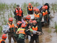 61 Tewas dan 356 Ribu Warga Mengungsi Akibat Banjir di China