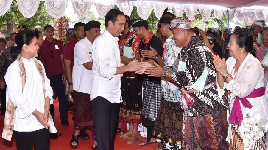 Keterhubungan antara sertifikasi lahan dan akses permodalan masyarakat.
