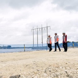 Karpet Merah Jokowi untuk Turis Bali, Seperti Apa?
