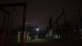 Menteri Energi Argentina, Gustavo Lopetegui, sempat mengatakan kegagalan jaringan listrik di Argentina tetap terjadi meskipun kerap diperiksa secara rutin. (REUTERS/Mariana Greif)