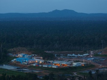 Asing Diam-Diam Kompak Borong Saham Tambang Emas RI Kala IHSG Merah