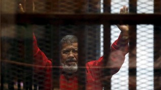 Sebelum Dimakamkan, Jasad Mursi Disalatkan di Dalam Penjara