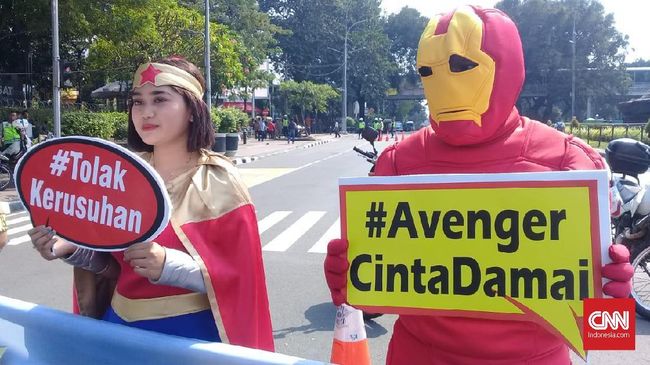 Ada Sidang MK, 'Avengers' Berkumpul Serukan Perdamaian