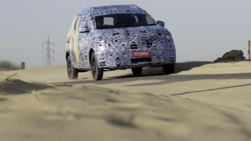 Renault Triber merupakan saudara dari Renault Kwid yang sudah terlebih dulu masuk di pasar Tanah Air.