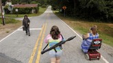 Bagi para penggemar zombie, The Walking Dead adalah tayangan wajib yang sangat diperlukan untuk memberi makan imajinasinya.