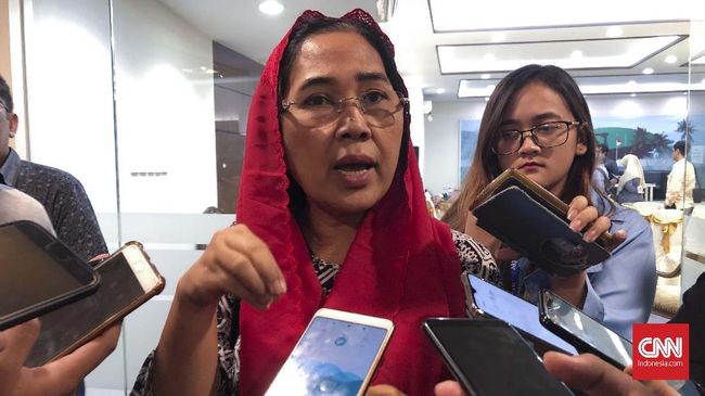 PDIP Anggap Menteri Usia 25 Tahun Perlu Kursus Tata Negara