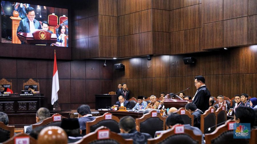 MK menggelar sidang ketiga sengketa Perselisihan Hasil Pemilihan Umum Presiden 2019 di gedung MK, Jakarta, Rabu (19/6/2019).