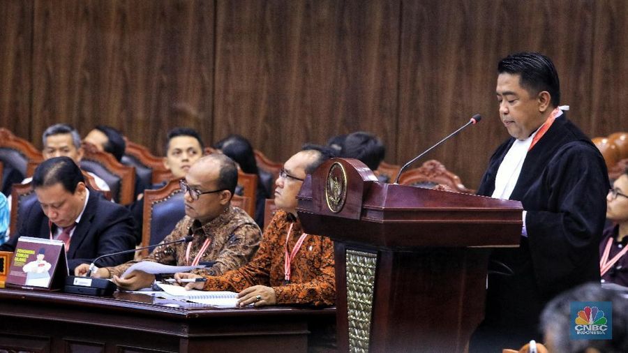 KPU selaku pihak termohon dalam sidang sengketa Pilpres 2019 di MK menilai Tim Hukum Prabowo-Sandi keliru dalam memahami situng KPU.