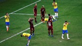 Laga antara Brasil dan Venezuela berakhir imbang tanpa gol. Selanjutnya dalam laga terakhir fase grup yang berlangsung Sabtu (22/6), Brasil akan menghadapi Peru. Sementara Venezuela akan bertemu Bolivia pada waktu yang sama. (REUTERS/Luisa Gonzalez)