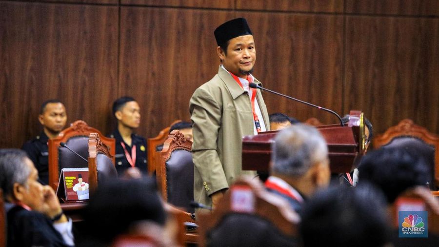 Sidang lanjutan sengketa pilpres ke-3 di MK, Jakarta, Rabu (19/06) beragendakan mendengar keterangan saksi dan ahli dari Tim Paslon no2