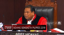 Debat Soal Saksi, Hakim MK Ancam Usir Bambang Widjojanto