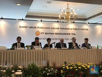 Cuan Ekspor Batu Bara, Laba BYAN Terbang 269% Pada 2021