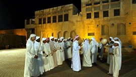 Mengeksplorasi Bangunan Tua di Dubai