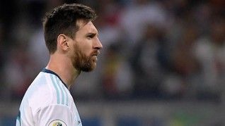 FOTO: Messi Cetak Gol, Argentina Tetap Jadi Juru Kunci