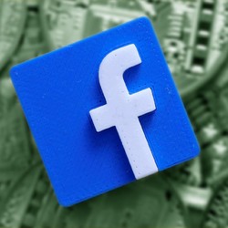 Kompakan, WhatsApp-Facebook-Instagram Down!
