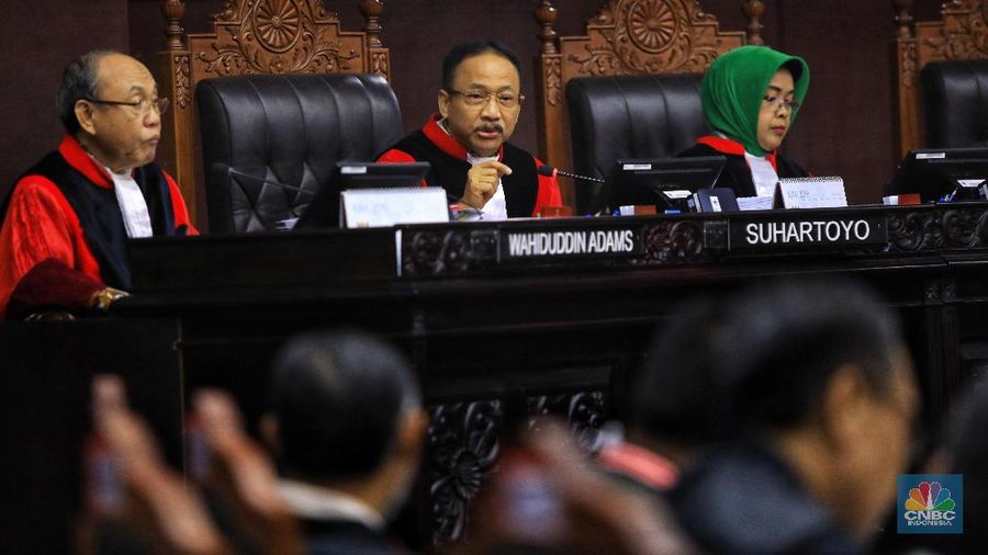 Sidang sengketa pilpres 2019 kelima (21/06/2019) beragendakan mendengar keterangan saksi dan ahli dari paslon nomor urut 01.