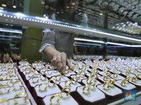'Ada Pembeli yang Kaget Harga Jual Emas Naik'