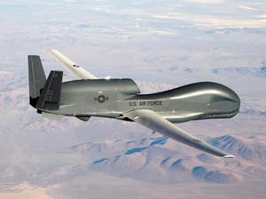 Trump Isyaratkan Serangan, Iran Tembak Jatuh Drone AS di Bandar Abbas